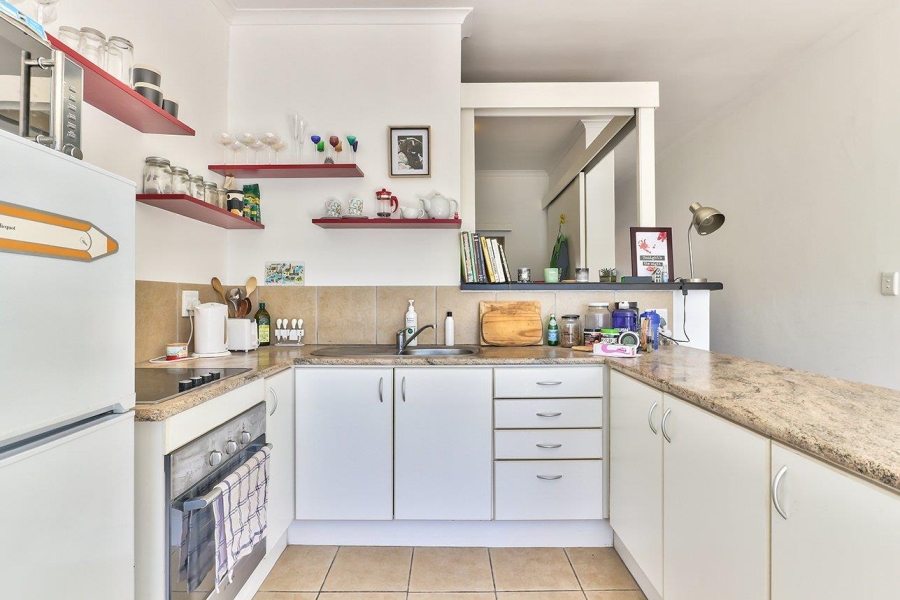 To Let 1 Bedroom Property for Rent in Beach Estate Western Cape